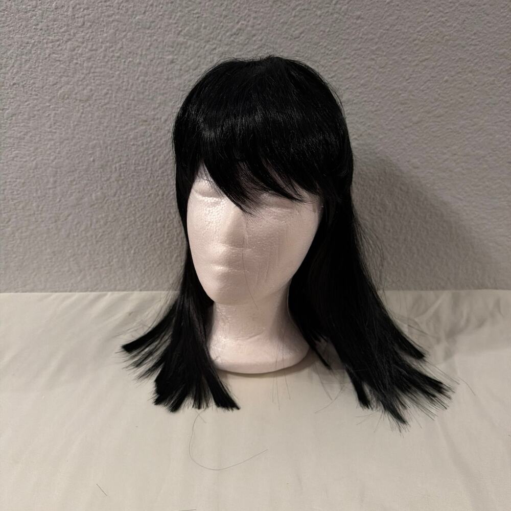 Black Wig With Bangs Short Wig Halloween Costume Wig Women